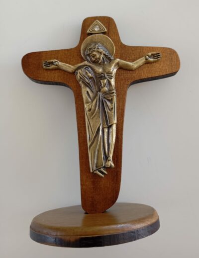 Cruz de mesa de madera